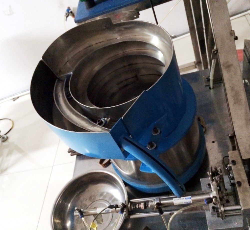 非標(biāo)自動化設(shè)備13 非標(biāo)自動化設(shè)備13