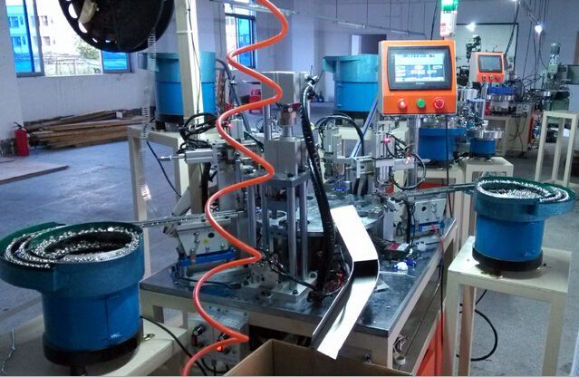 鈕扣自動組裝機 鈕扣自動組裝機